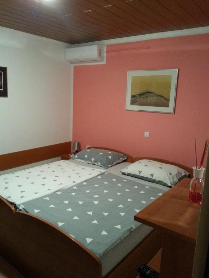 Apartmaji In Sobe Kocjancic Подчетртек Экстерьер фото